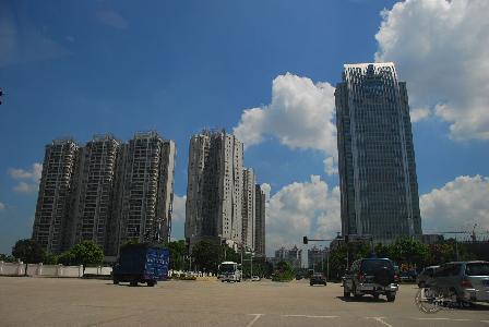 wendy222作品:09年6月广州的蓝天白云